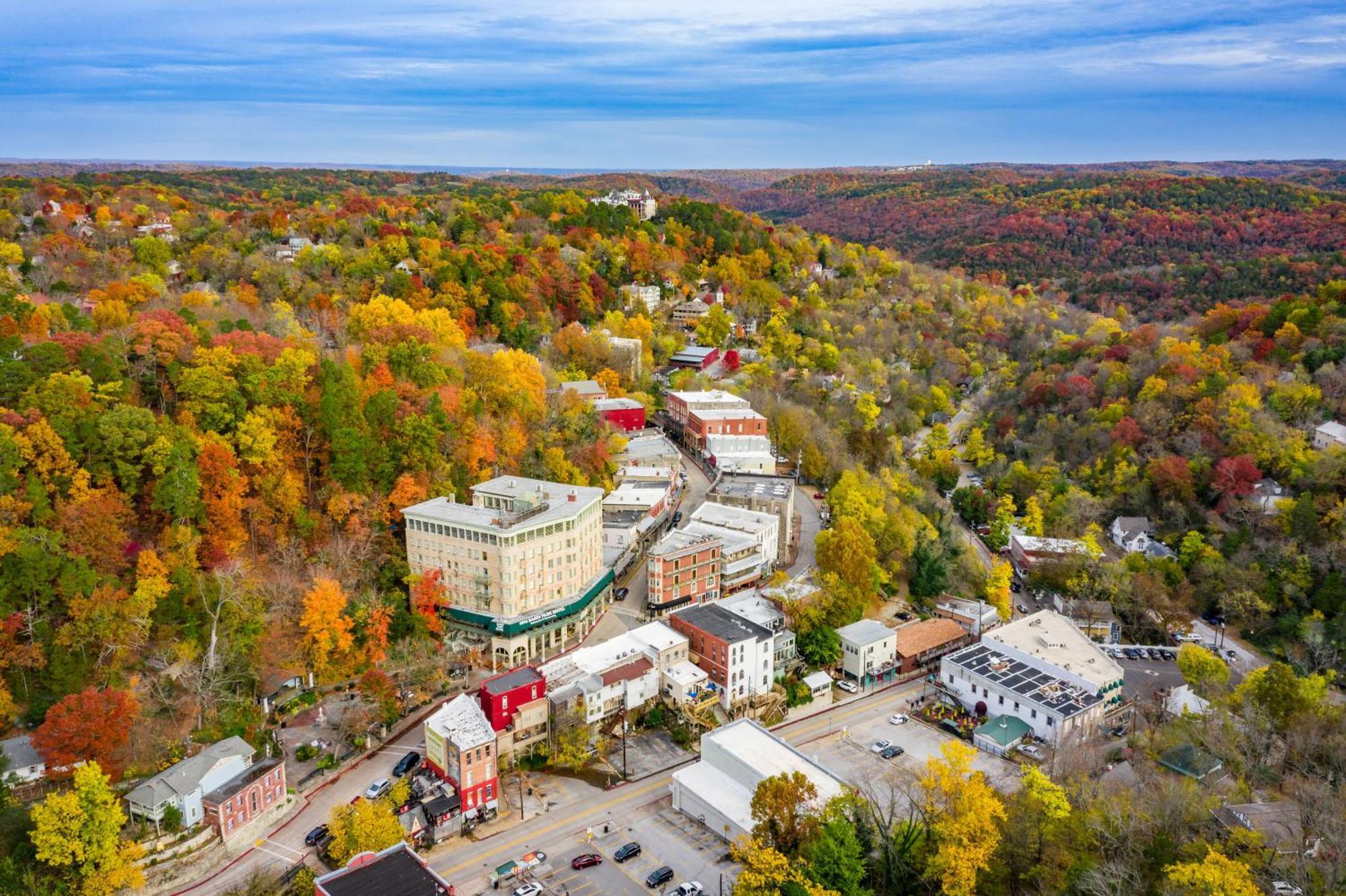 1905 Basin Park Hotel Eureka Springs Exteriör bild